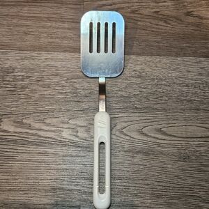 Vintage Bonny Chrome Metal Slotted Blade Spatula Turner White Handle USA